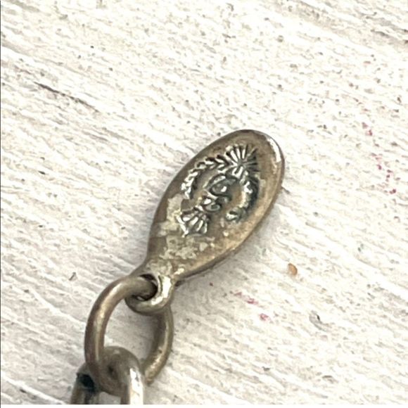 Premier Designs Silver Floral Necklace - Picture 7 of 13